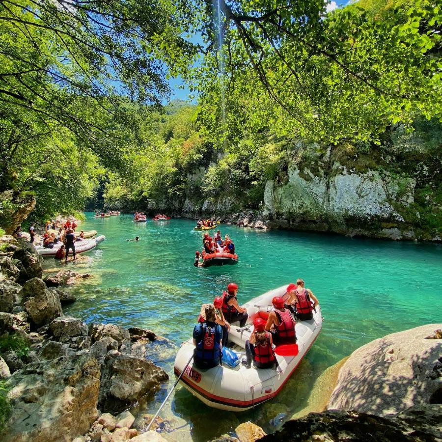 Rafting Camp Modra Rijeka Hotell Scepan-Polje Exteriör bild