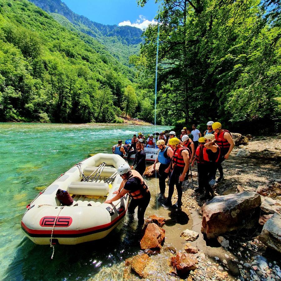 Rafting Camp Modra Rijeka Hotell Scepan-Polje Exteriör bild