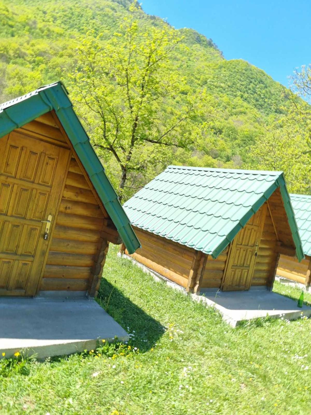 Rafting Camp Modra Rijeka Hotell Scepan-Polje Rum bild