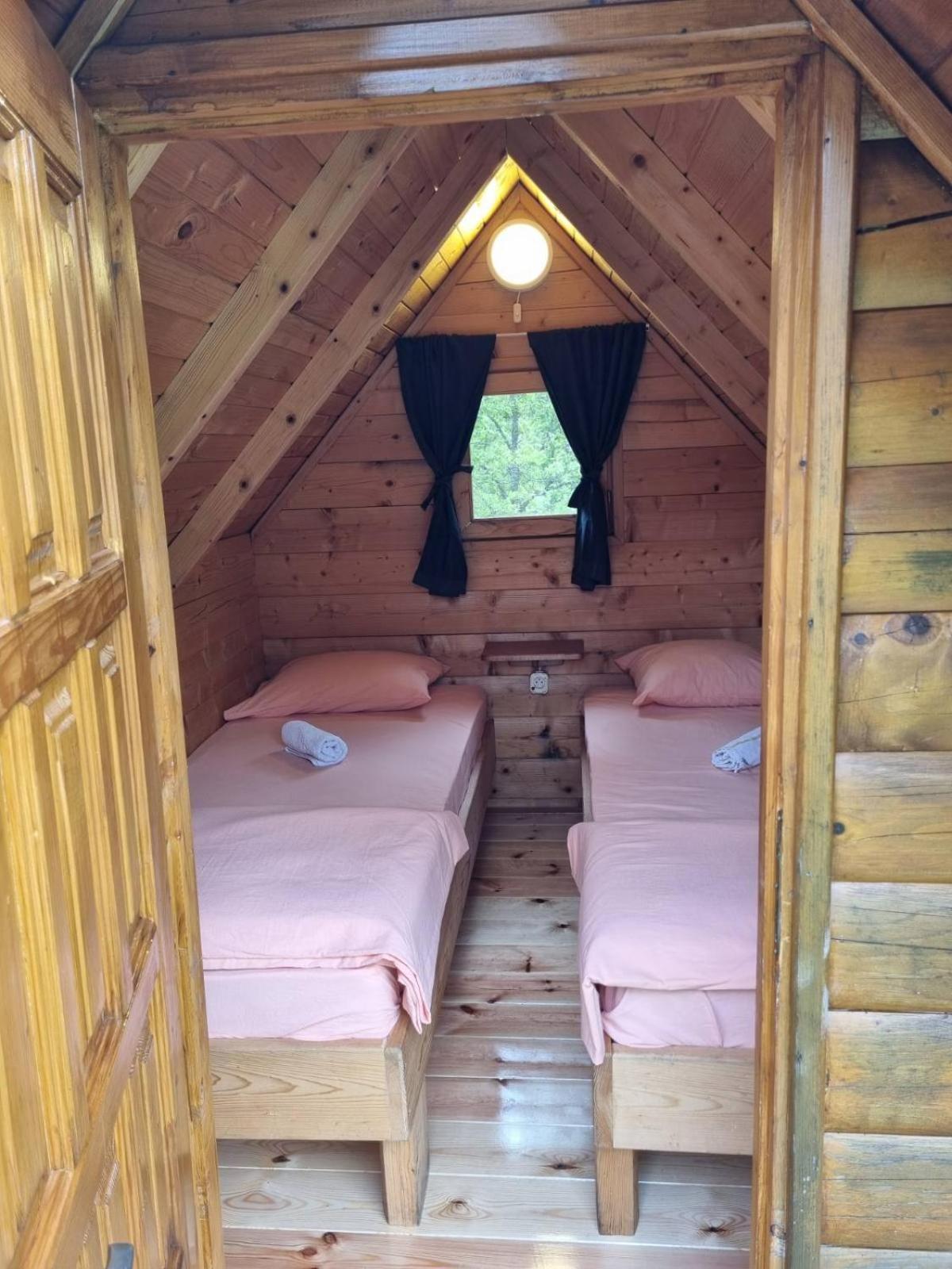 Rafting Camp Modra Rijeka Hotell Scepan-Polje Exteriör bild